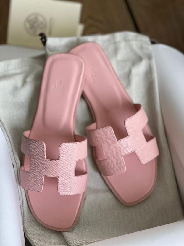 LÉSERMS SANDALS