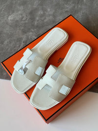 HÉRMS BLANC SANDALS