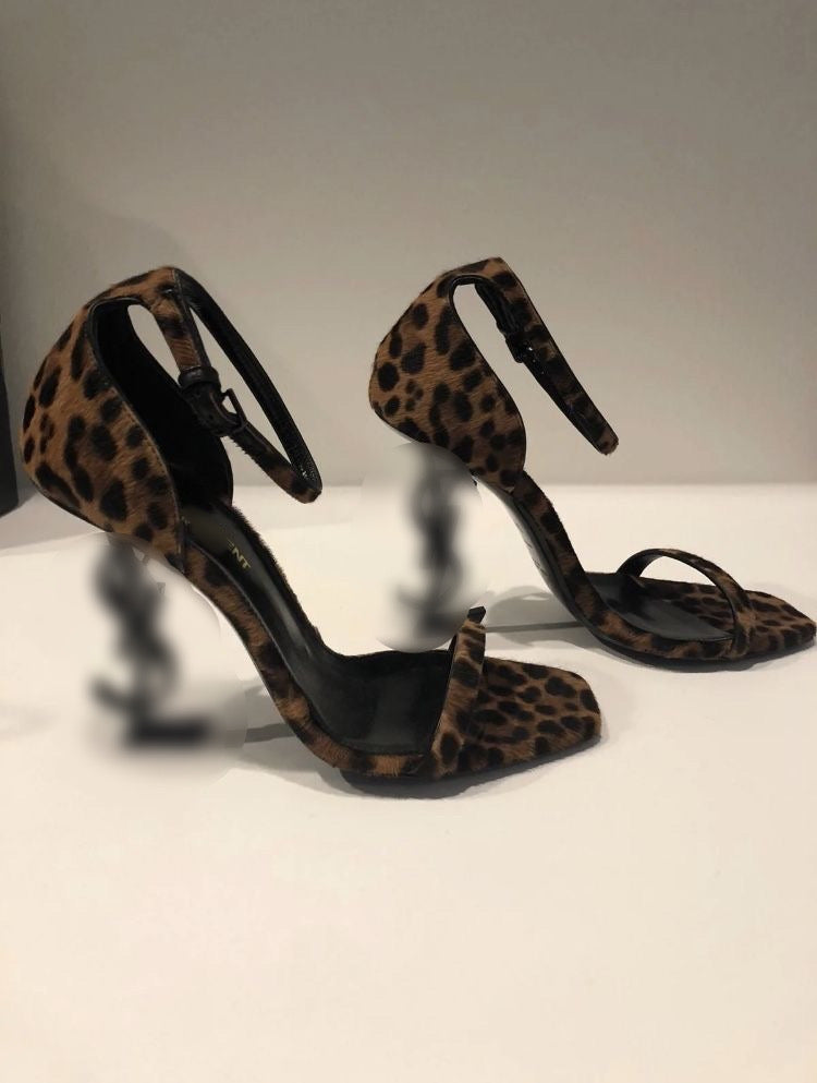YYN MÕN HEELS
